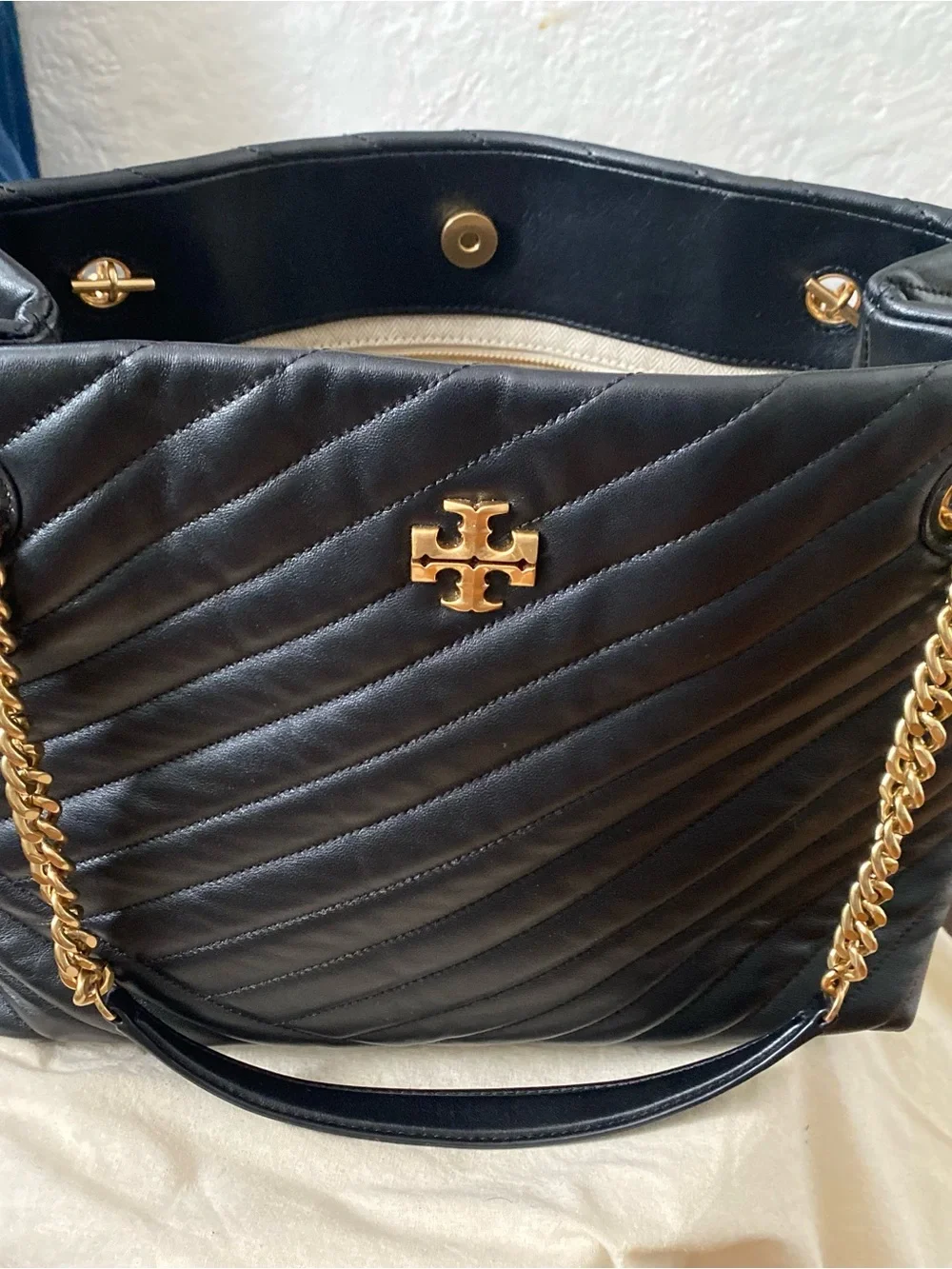 Tory Burch Black Quilted Leather Shoulder Bag with Gold Logo and Chain
